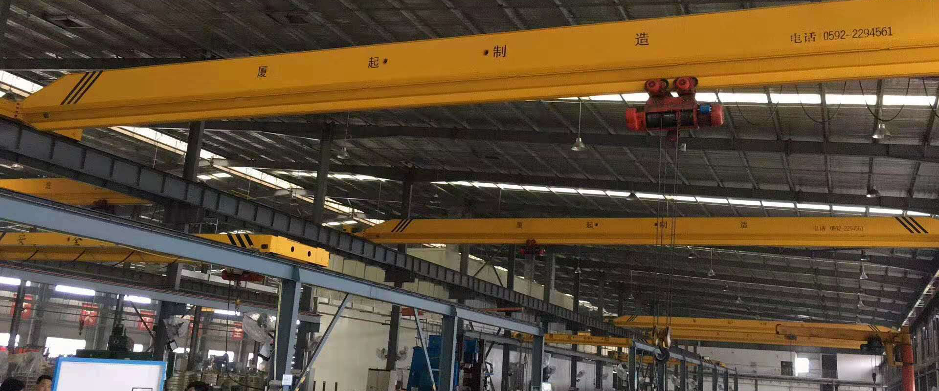 福建電動葫蘆,福建龍門吊,廈門起重機,漳州起重機，福建起重機，廈門廈起重工有限公司